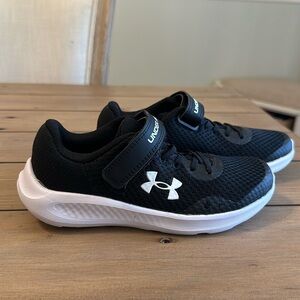 Under Armour Preschool Sneaker 1Y black